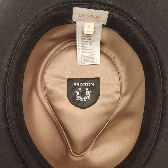 Brixton Victoria Felt Black/Black Satin Fedora - Picture 6 of 9